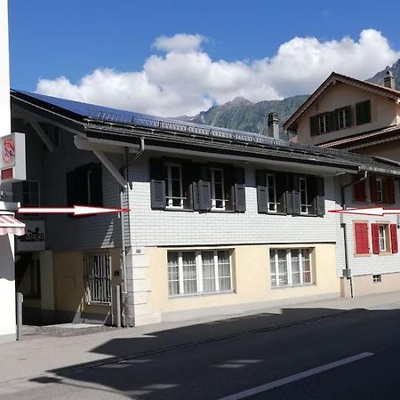 New.. Matten Central Family Suite, Sleeps 4 Matten bei Interlaken Екстериор снимка